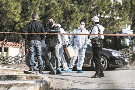 Η «κυψέλη της Κατεχάκη» και το «μαγείρεμα» των Αλβανών…