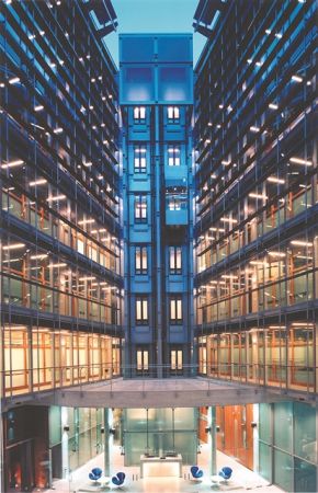 Λειτουργικά κέρδη €306 εκατ. για τον όμιλο ΓΕΚ ΤΕΡΝΑ