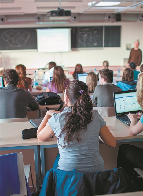 Γιατί «κόβονται» οι καθηγητές του εξωτερικού από τα εγχώρια ΑΕΙ