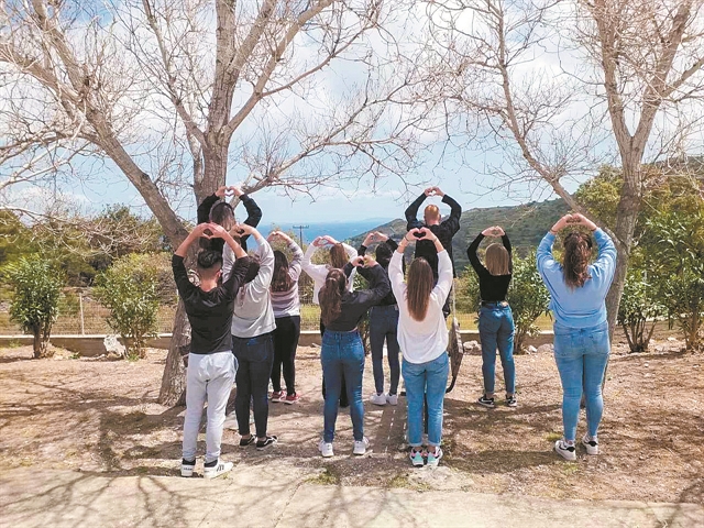 Διάλειμμα από τα βιβλίαγια χάρη της δημοσιογραφίας