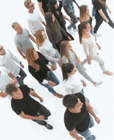 Βοήθεια στους νέους να πάρουν σωστές αποφάσεις για το μέλλον τους