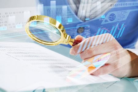 Στα δίχτυα της ΑΑΔΕ λαυράκια εικονικών τιμολογίων €261 εκατ