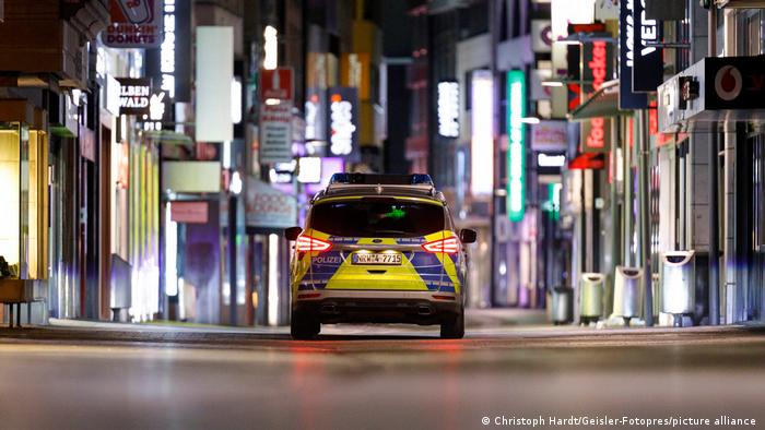 Κολωνία: Κορονοπάρτι με χασίς για απόφοιτους Ιατρικής