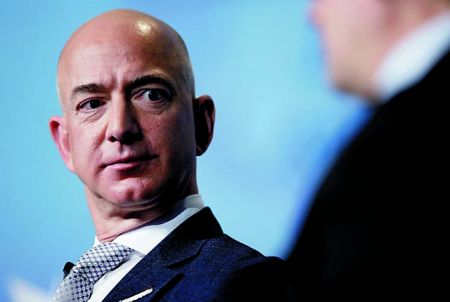 Τζεφ Μπέζος: Πλουσιότερος από ποτέ ο ιδρυτής της Amazon