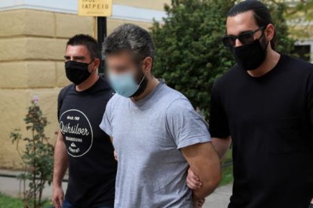 Καλύβια: Προφυλακιστέος ο 32χρονος για τη δολοφονία του 60χρονου