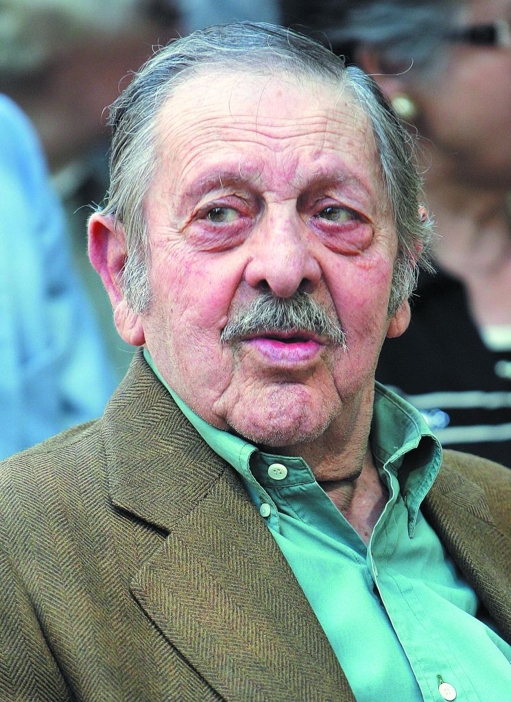 Η άγνωστη ιστορία του Λάκη Σάντα – Η Αντίσταση, το αγνό «παράσημο», η σχέση με τους εβραίους ΕΛΑΣίτες