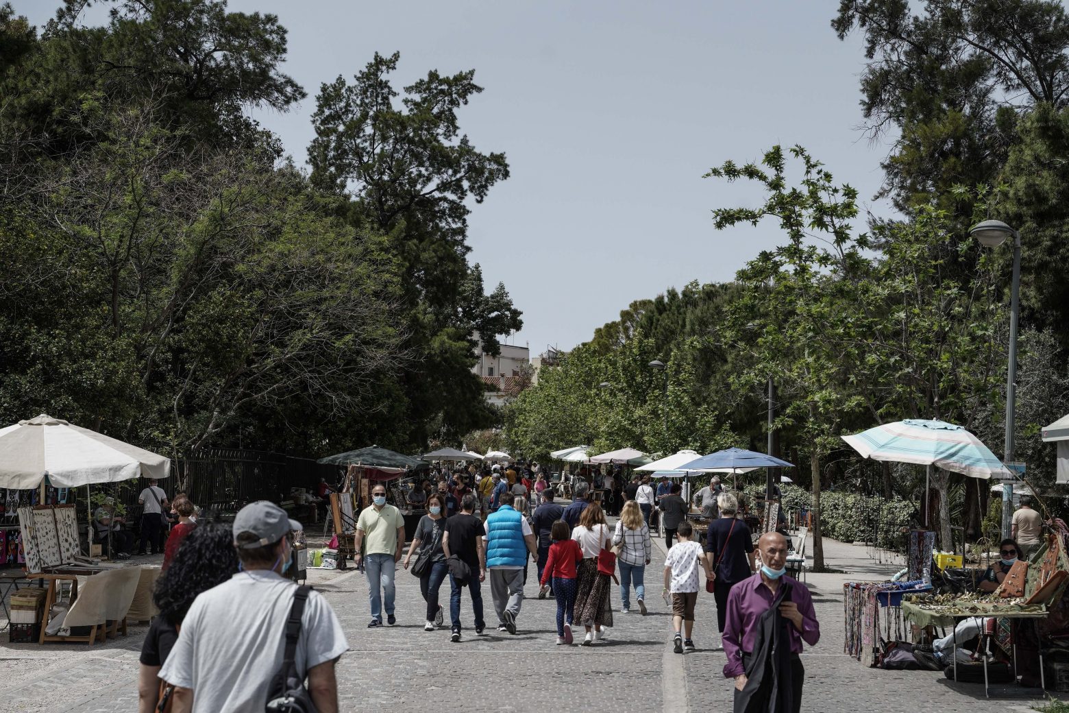 Βήμα-βήμα προς την κανονικότητα – Τι ανοίγει έως τέλη Μαΐου