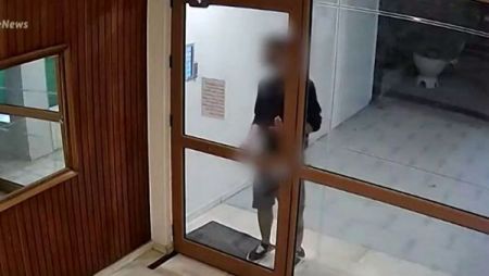 Νέα Σμύρνη : Νέα καταγγελία σε βάρος του 22χρονου επιδειξία – Οι κατηγορίες που αντιμετωπίζει