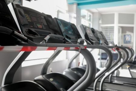 Γεωργιάδης: Άνοιγμα γυμναστηρίων από τις 17 Μαΐου μόνο για εμβολιασμένους