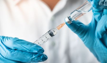 Θεμιστοκλέους: Ξεπέρασαν τα 3,74 εκατ. οι εμβολιασμοί – Τέλη Μαΐου όλα τα εμβόλια για τους 30-44