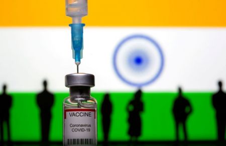 Σταϊνμάιερ: Οχι στις κοινωνικές διαφορές λόγω του εμβολιασμού