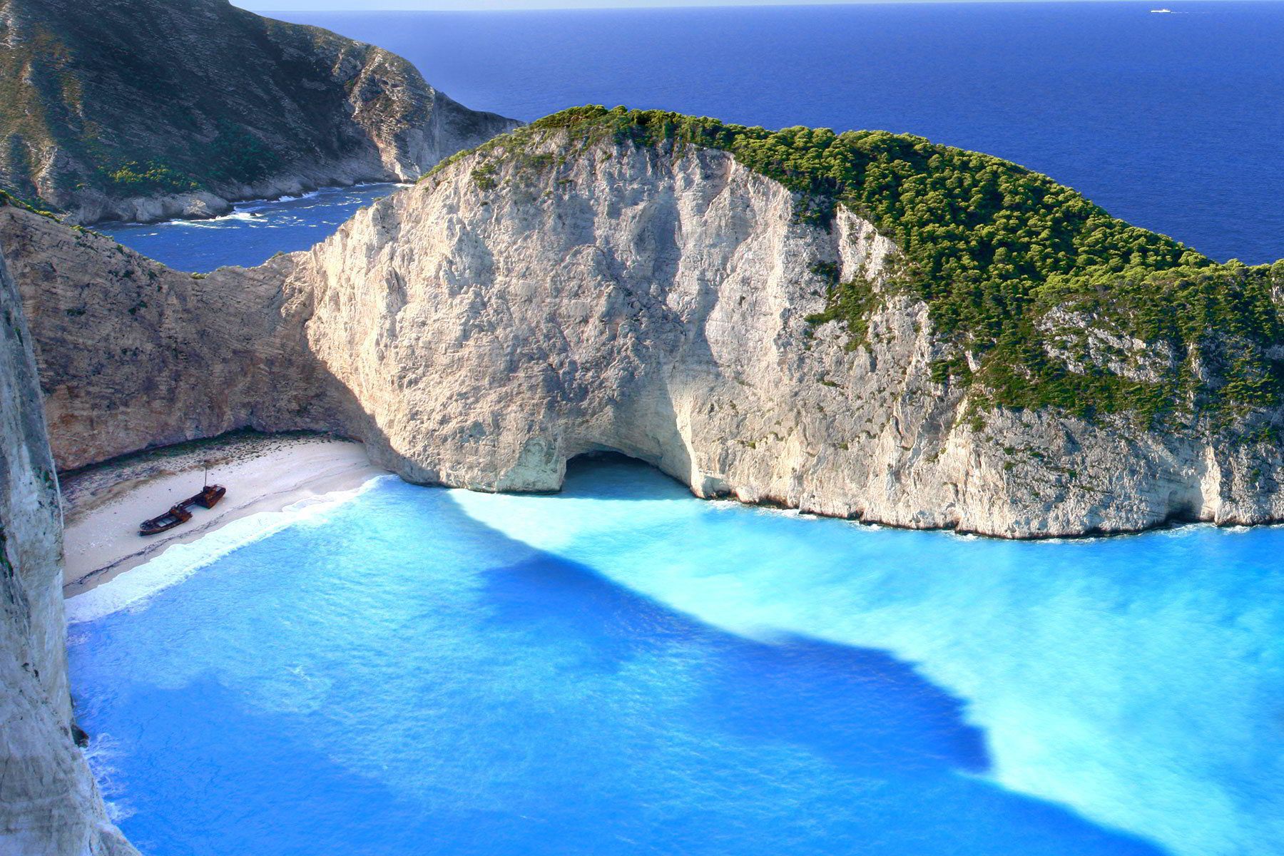 Τουρισμός: Πέντε ελληνικά νησιά στην «πράσινη» λίστα της βρετανικής TUI