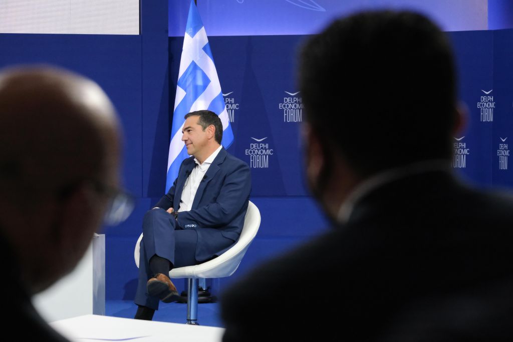 Τσίπρας: Κυρίαρχη η αγωνία για την επόμενη μέρα – Τι είπε για εργασιακά