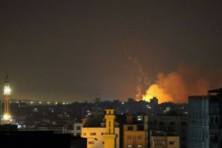 Λωρίδα της Γάζας: Σφοδρές συγκρούσεις και «πρόβες» Ισραηλινών για χερσαία επέμβαση