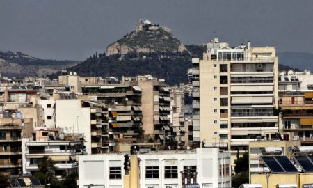 ΣΥΡΙΖΑ: Η κυβέρνηση κατεδαφίζει την προστασία της πρώτης κατοικίας