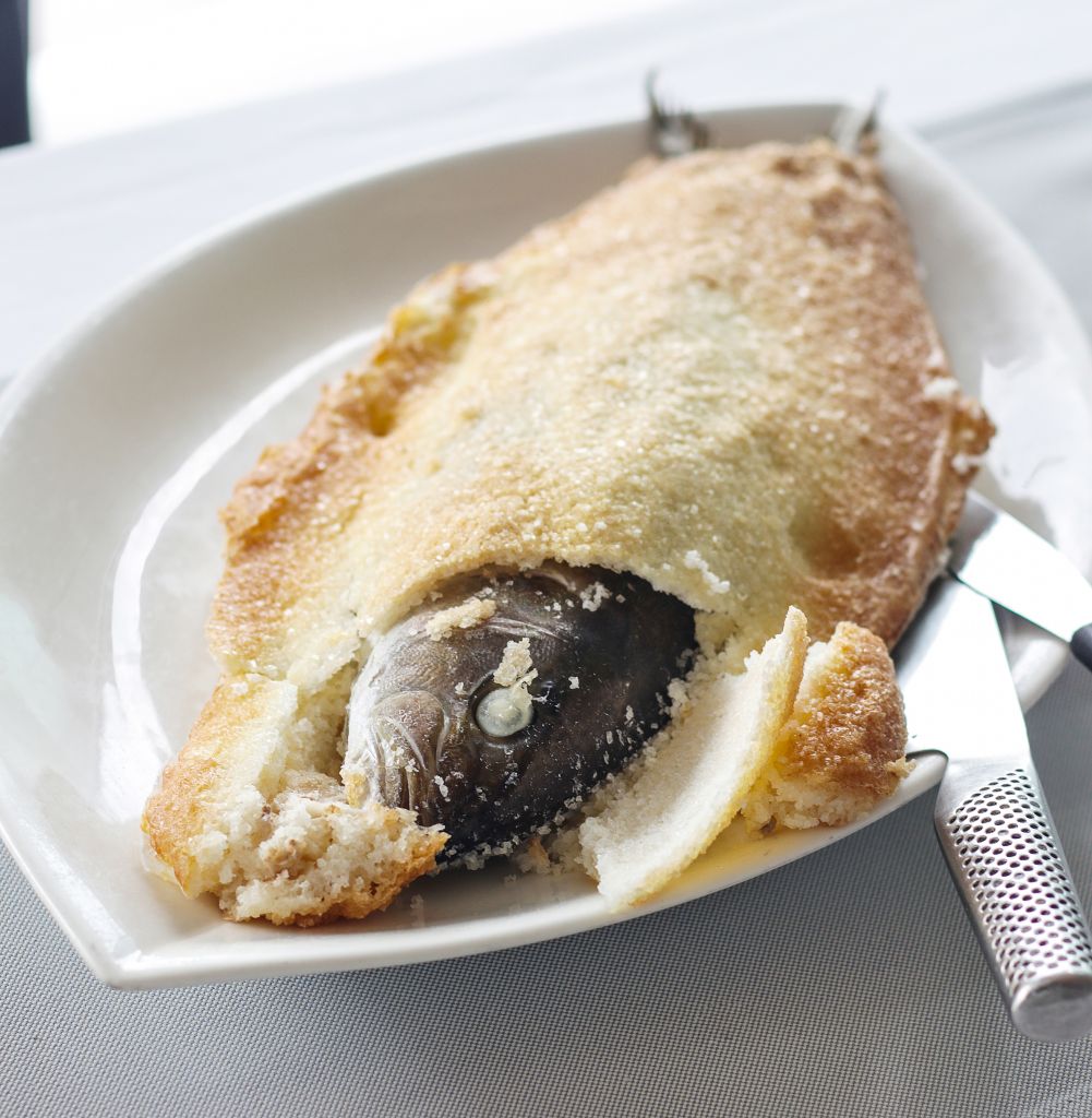 Μαγιάτικο σε κρούστα αλατιού