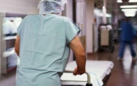 Κορωνοϊός : Πέθανε τραυματιοφορέας στο νοσοκομείο Χαλκίδας