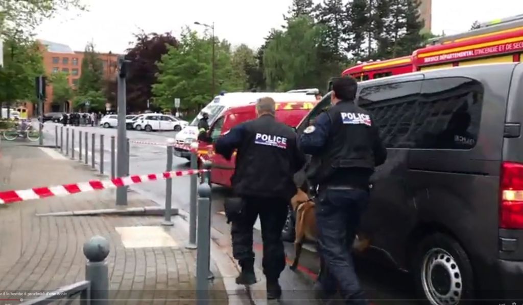 Συναγερμός στη Γαλλία: Απειλή για βόμβα σε σχολείο στη Λιλ