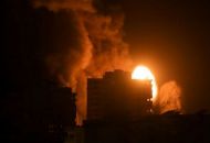 Μεσανατολικό: Εχθροπραξίες για 8η μέρα – Αγγίζουν τους 200 οι νεκροί  – «Ο Νετανιάχου πρέπει να λογοδοτήσει»