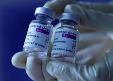 Ματίνα Παγώνη: Τι λέει για τις πιθανές παρενέργειες του εμβολίου AstraZeneca