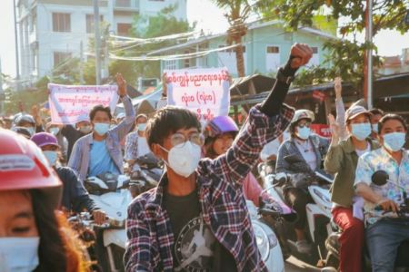 Πραξικόπημα στη Μιανμάρ: Πάνω από 800 τα θύματα καταστολής
