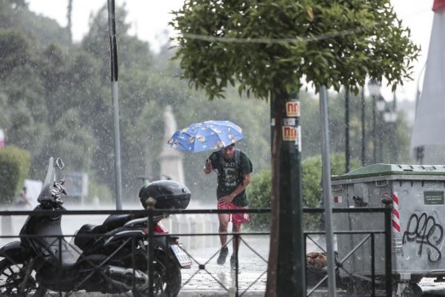 Καιρός: Έρχονται καταιγίδες την Παρασκευή – Τι λέει ο Γ. Καλλιάνος | tovima.gr