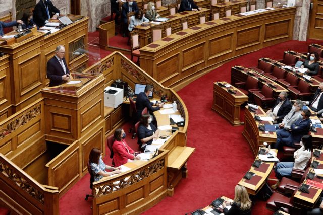 ΝΔ: Ο πρωθυπουργός σέβεται τη Βουλή – Οι «αριθμοί» διαψεύδουν τον Τσίπρα | tovima.gr