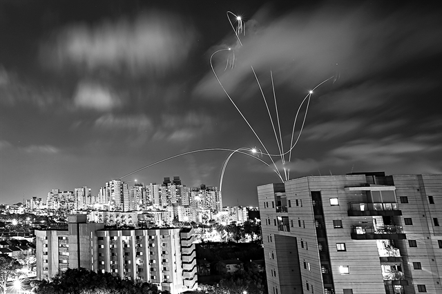 Στο ίδιο έργο θεατές