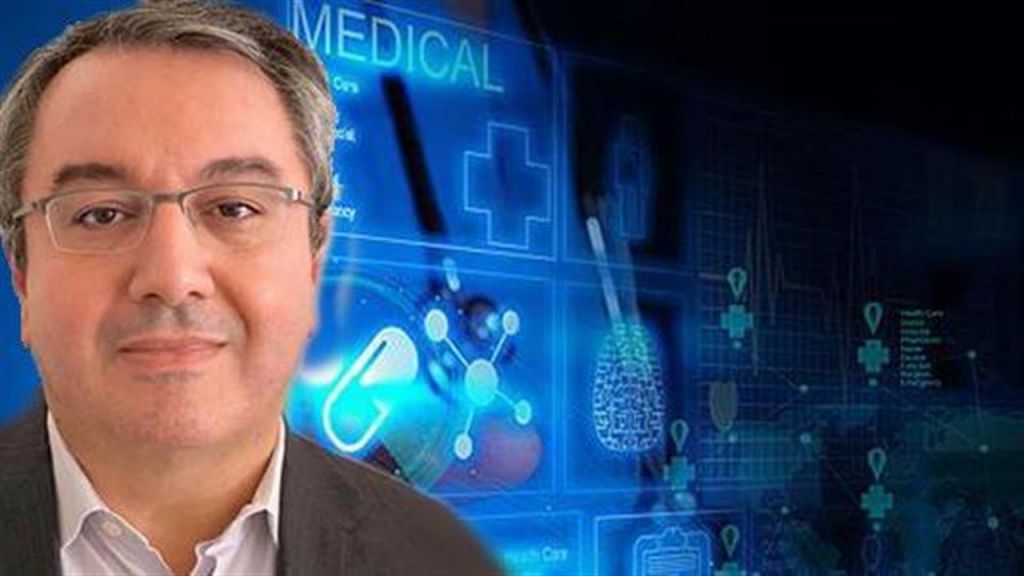 Αποκλειστική συνέντευξη Μόσιαλου: Αποκαλύψεις για τα εμβόλια, τις μεταλλάξεις, τα φάρμακα κατά του κορωνοϊού