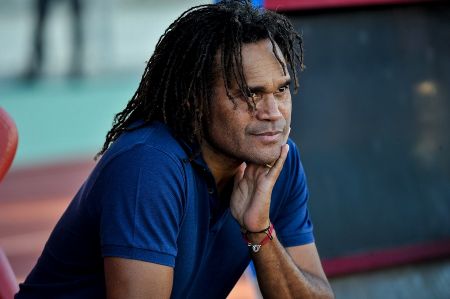 Καρεμπέ: «Ψηλά το κεφάλι»