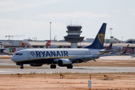 H Ryanair ξεκίνησε προσλήψεις στην Ουκρανία – Εν αναμονή του τέλους του πολέμου