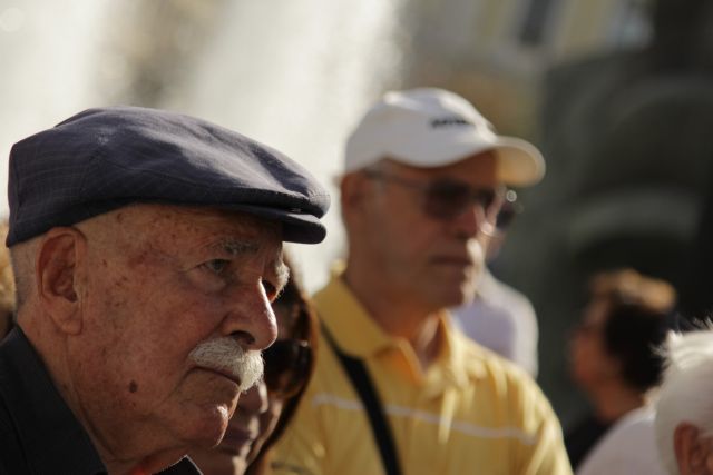 Ποιες κατηγορίες συνταξιούχων θα πάρουν αυξήσεις και πότε | tovima.gr