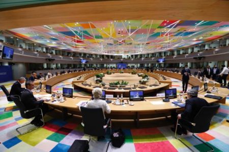 Σύνοδος Κορυφής: Αποκλεισμός του εναέριου χώρου της Ε.Ε για τη Λευκορωσία αποφάσισαν οι «27»