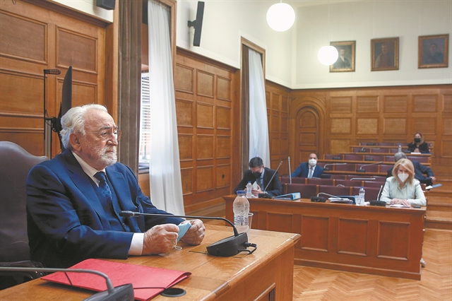 «Νίκο μου, καμάρι μου και λεβέντη μου…»