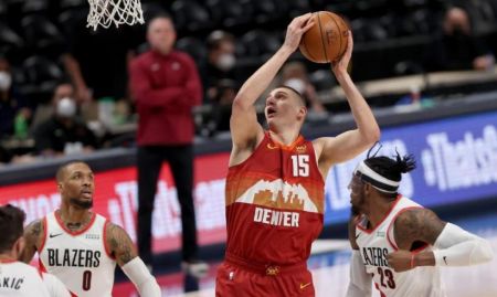 Νάγκετς – Μπλέιζερς 128-109: Ο Γιόκιτς «καθάρισε» για τους Νάγκετς