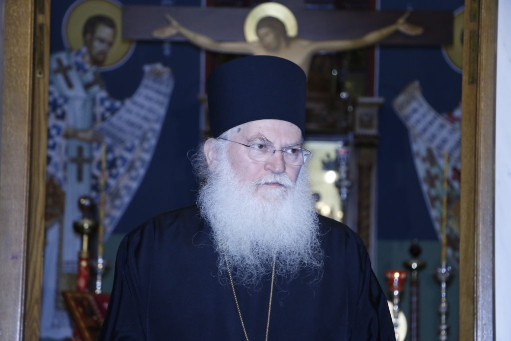 Κορωνοϊός: Επειγόντως στο νοσοκομείο ο Εφραίμ της Μονής Βατοπεδίου