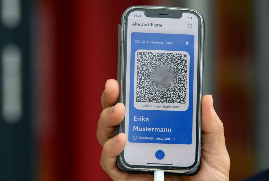 Αυτό είναι το ψηφιακό πιστοποιητικό – Πώς θα λειτουργεί, ποια διαδικασία θα ακολουθούν οι Ευρωπαίοι