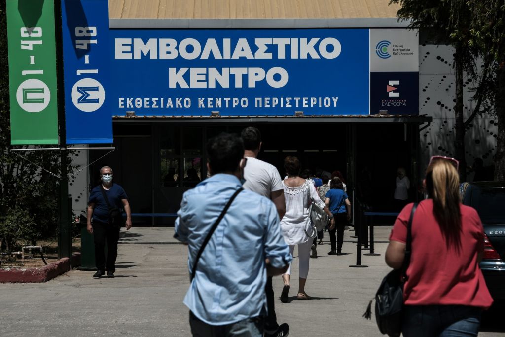 Εμβολιασμοί: Οι 18 και άνω δείχνουν τον δρόμο προς την «Ελευθερία» – Ραντεβού… ούτε για δείγμα με Johnson & Johnson