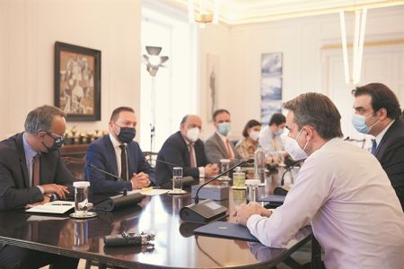 Οι υψηλές προσδοκίες ανάκαμψης και οι «γκρίζες ζώνες»