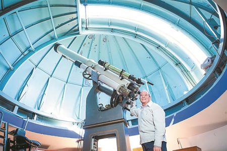 Γιάννης Hugh Σειραδάκης