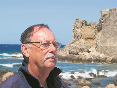 «Ο,τι και να κατορθώνει ο Ελληνας, πάντα κρίνεται με το κριτήριο των “αρχαίων προγόνων”»