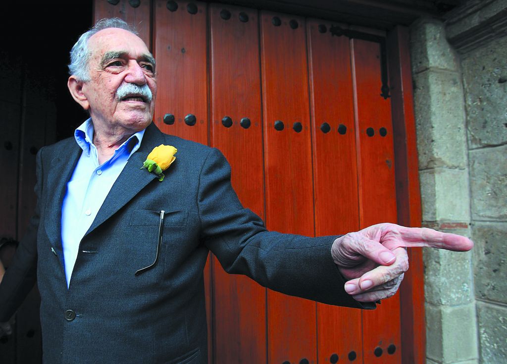 Ο άλλος Μάρκες : Πενήντα κείµενα αποκαλύπτουν τον «άγνωστο» δηµοσιογράφο