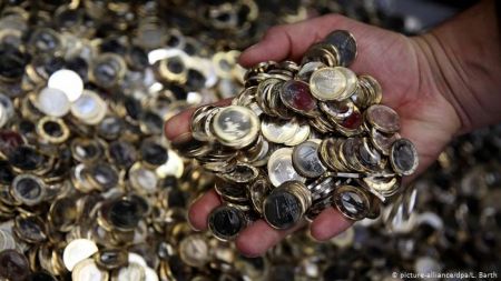 «Πράσινο φως» για χρέη το 2022 από την Κομισιόν