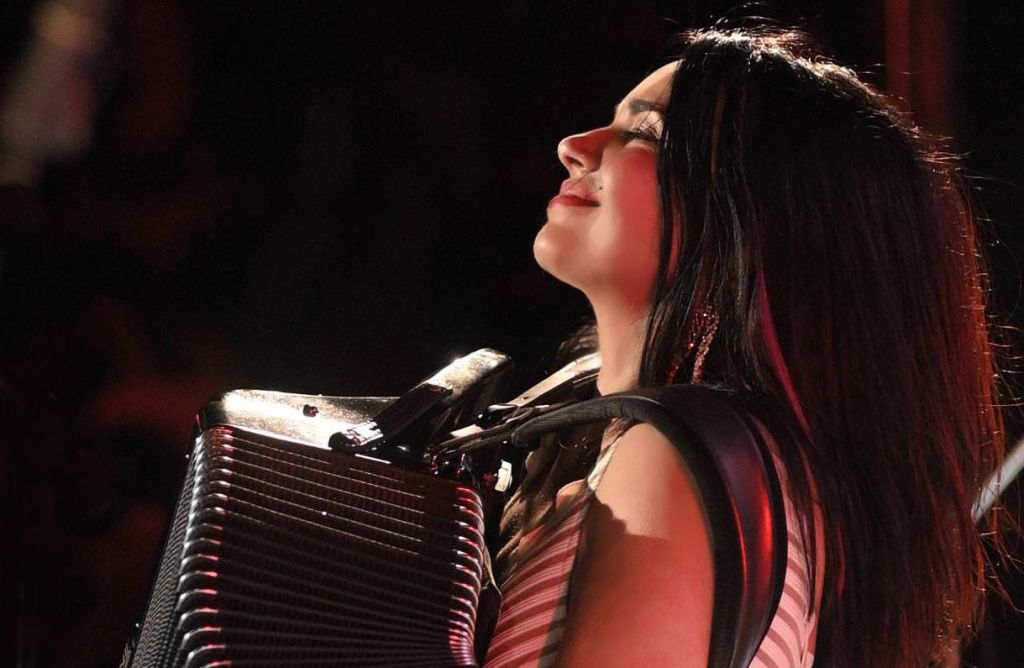 Ζωή Τηγανούρια: Μη δολοφονείτε τη μουσική