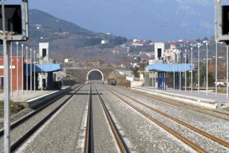 Καραμανλής: Ξεκινάμε τα σιδηροδρομικά έργα της επόμενης 15ετίας