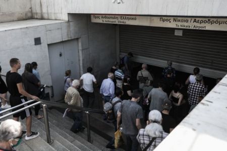 Κορωνοϊός: Η κατανομή στο Λεκανοπέδιο – Τα μισά κρούσματα στο κέντρο της Αθήνας