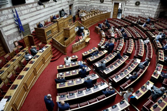 ΝΔ: Από το 2016 το καταστατικό μας απαγορεύει τον δανεισμό – Η αύξηση του χρέους οφείλεται στους τόκους | tovima.gr