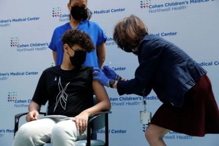 Λινού: Ναι στον εμβολιασμό παιδιών – Υπαρκτός ο κίνδυνος να νοσήσουν σοβαρά