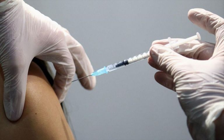 Εμβόλιο: Οι νέοι «φορτσάρουν» για την… «Ελευθερία» – Έκλεισαν πάνω από 70.000 ραντεβού σε μια μέρα – Ποια εμβόλια προτίμησαν