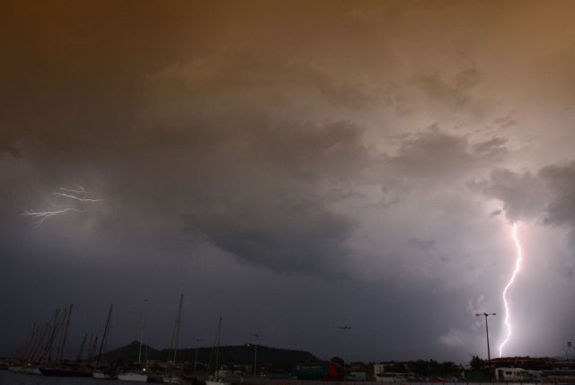 Έκτακτο δελτίο επιδείνωσης καιρού: Έρχονται καταιγίδες, χαλάζι και κεραυνοί | tovima.gr